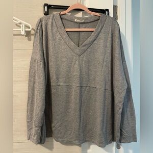 Chic Heather Gray V-Neck Long Sleeve Top- Brand new